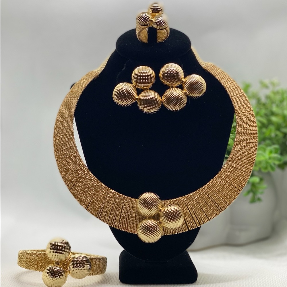 Authentic 💯 Brazilian gold